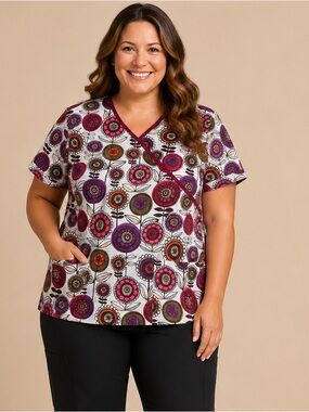 Women’s XL Scrub Works Floral Print Scrub Top